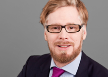 Daniel Knöll, Geschäftsführer der SOMM, stellt den aktuellen Musizieratlas vor.